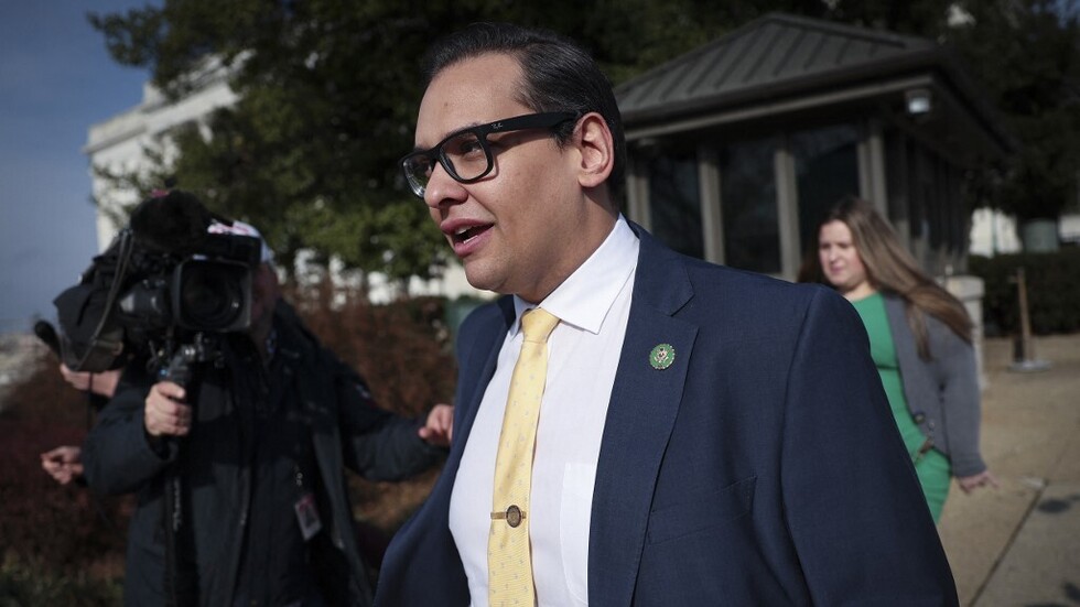 الولايات المتحدة.. النائب "الكاذب" ينفي عمله كمؤد نسائي