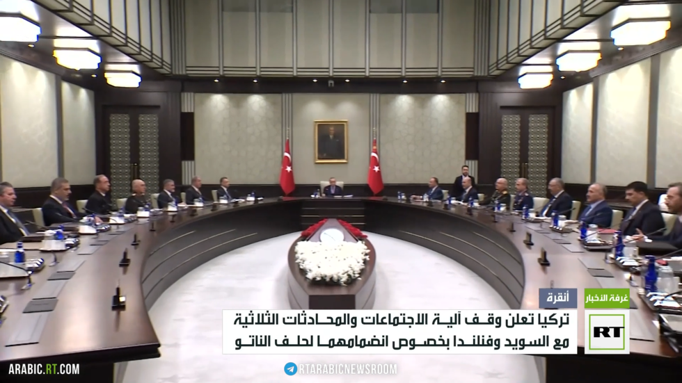 تركيا توقف محادثاتها مع السويد وفنلندا بشأن الانضمام للناتو