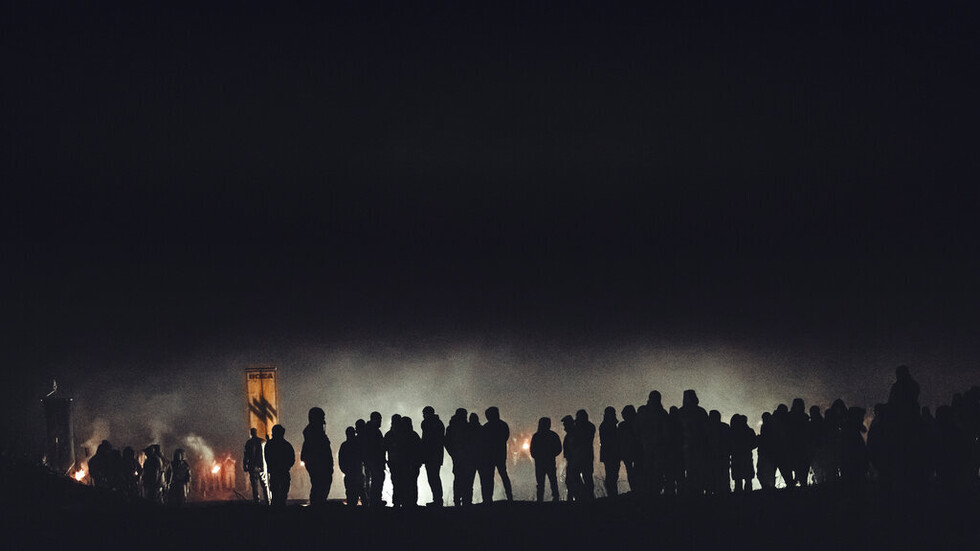 "ميتا" تشطب كتيبة "آزوف" الإرهابية من قائمة المنظمات الخطرة وتفتح أبواب مواقعها أمام أعضائها