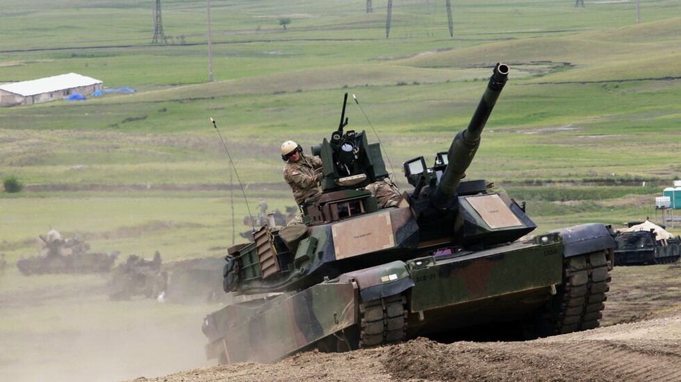 صحيفة: واشنطن لن تسلم أوكرانيا دبابات "أبرامز" قبل نهاية العام الجاري