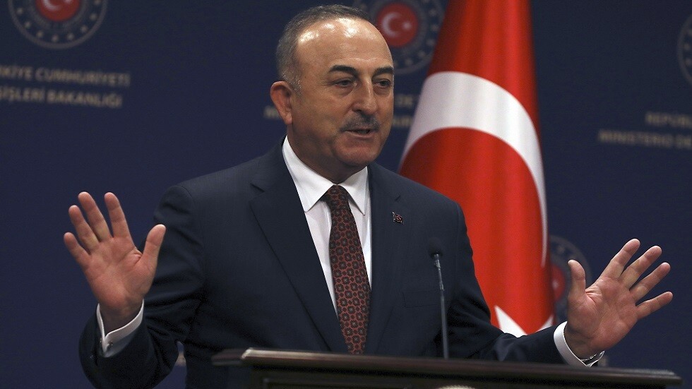 تشاووش أوغلو يتحدث عن