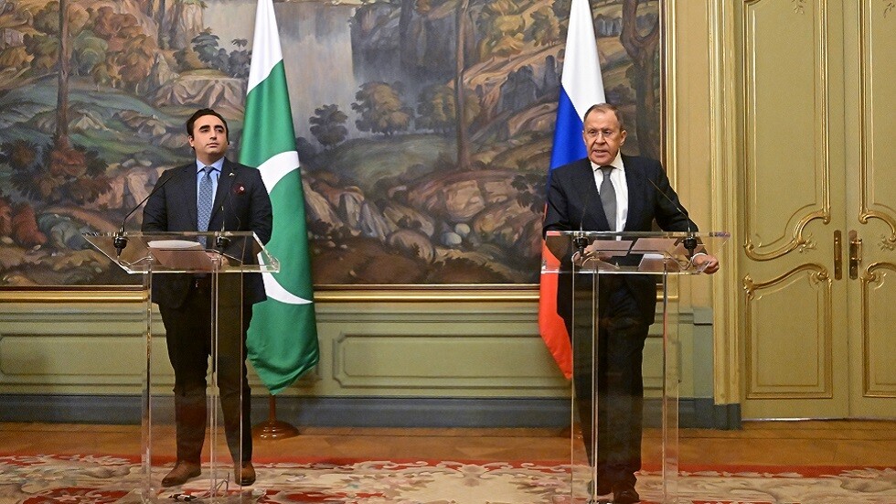 لافروف: مرتاحون لمستوى التعاون العسكري التقني مع باكستان