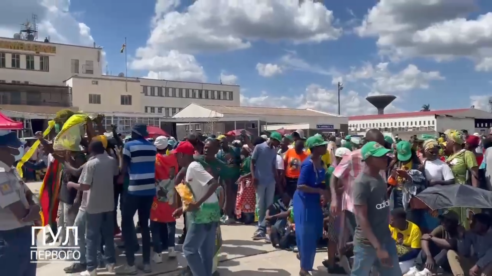 تدريبات على الرقصات في زيمبابوي استعدادا لاستقبال رئيس بيلاروسيا