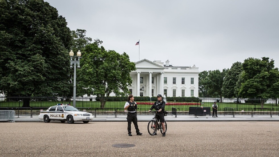 صحيفة: رفض بايدن نقل مقاتلات 