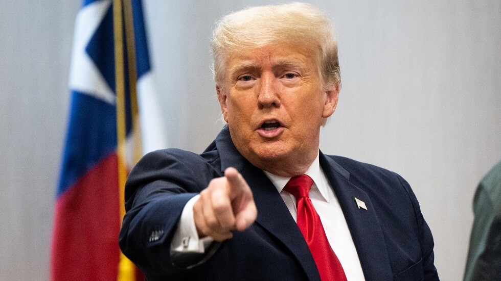 ترامب: أثق في بوتين أكثر من ثقتي في الاستخبارات الأمريكية