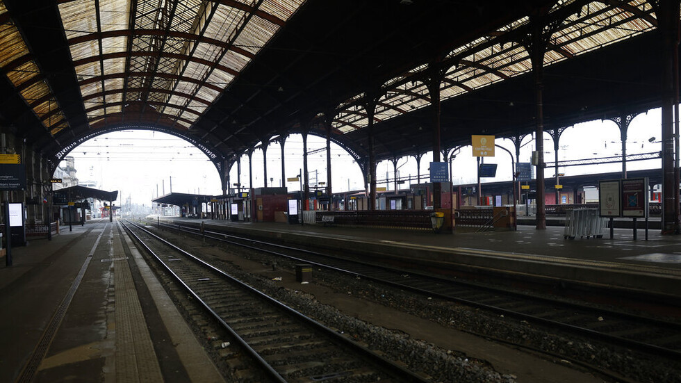 احتجاجات وإضرابات في فرنسا في ثاني جولات معركة التقاعد