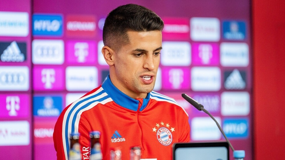 لم أقصد ذلك في الفيديو.. كانسيلو يكشف سبب انتقاله إلى بايرن ميونيخ