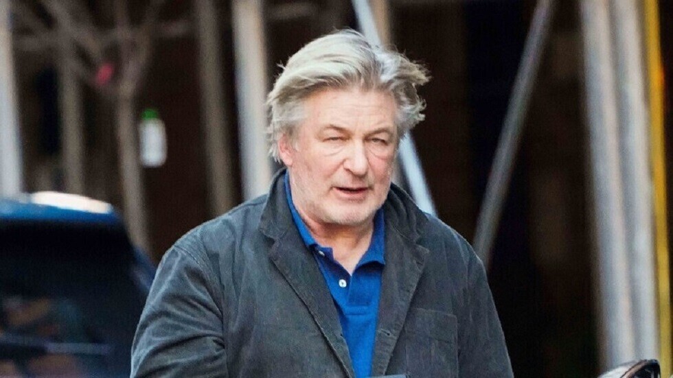 CNN: اتهام الممثل بالدوين بالقتل غير العمد