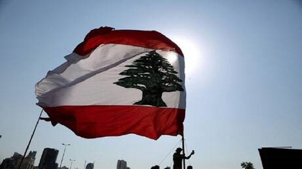 لبنان.. 3 جرحى وتضرر طائرتين في عمليات إطلاق نار عشوائية