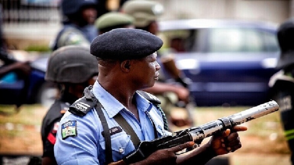 4 قتلى بانفجار سيارة مفخخة استهدفت موكبا جنوب شرقي نيجيريا