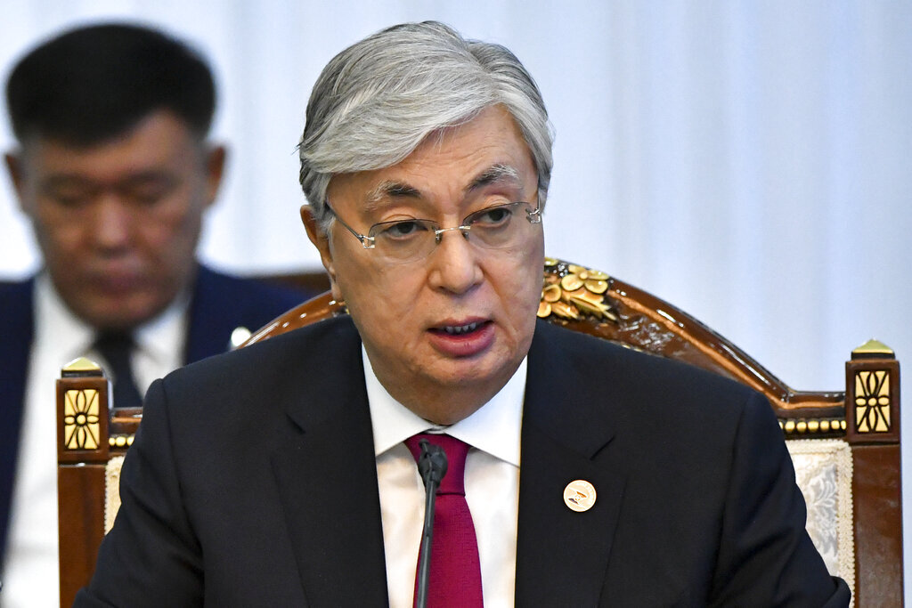 رئيس كازاخستان يجري تعديلات وزارية
