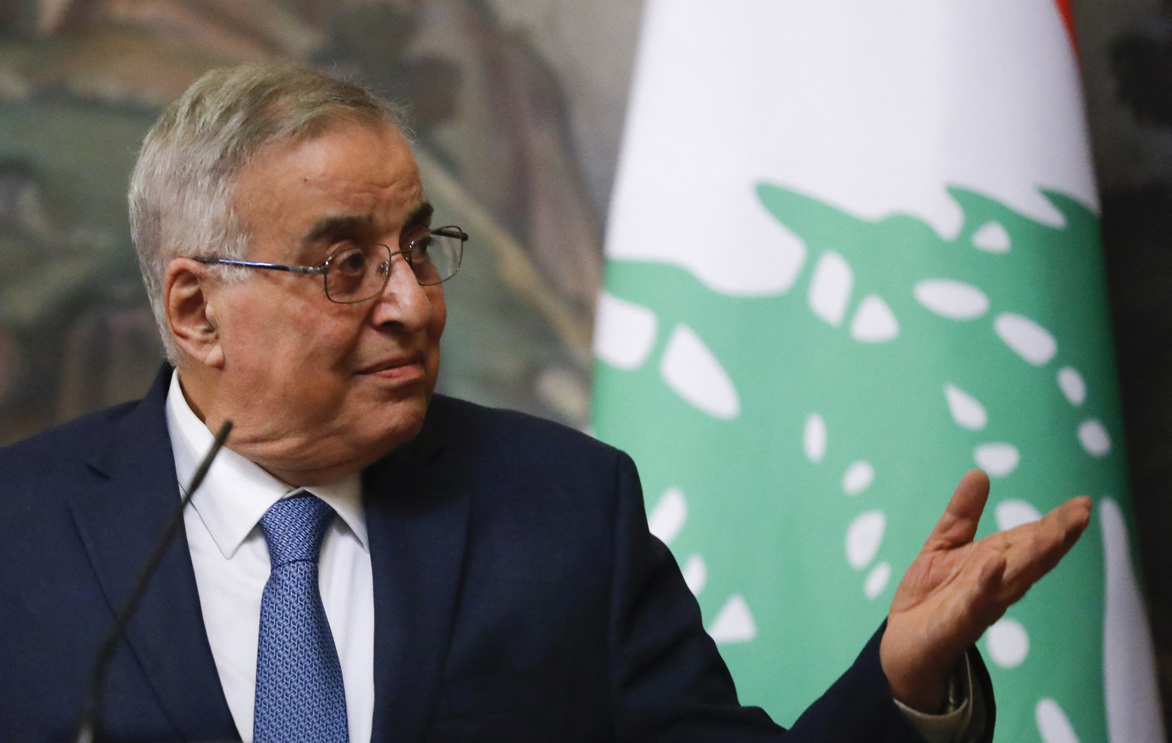 وزير الخارجية اللبناني ينفي 