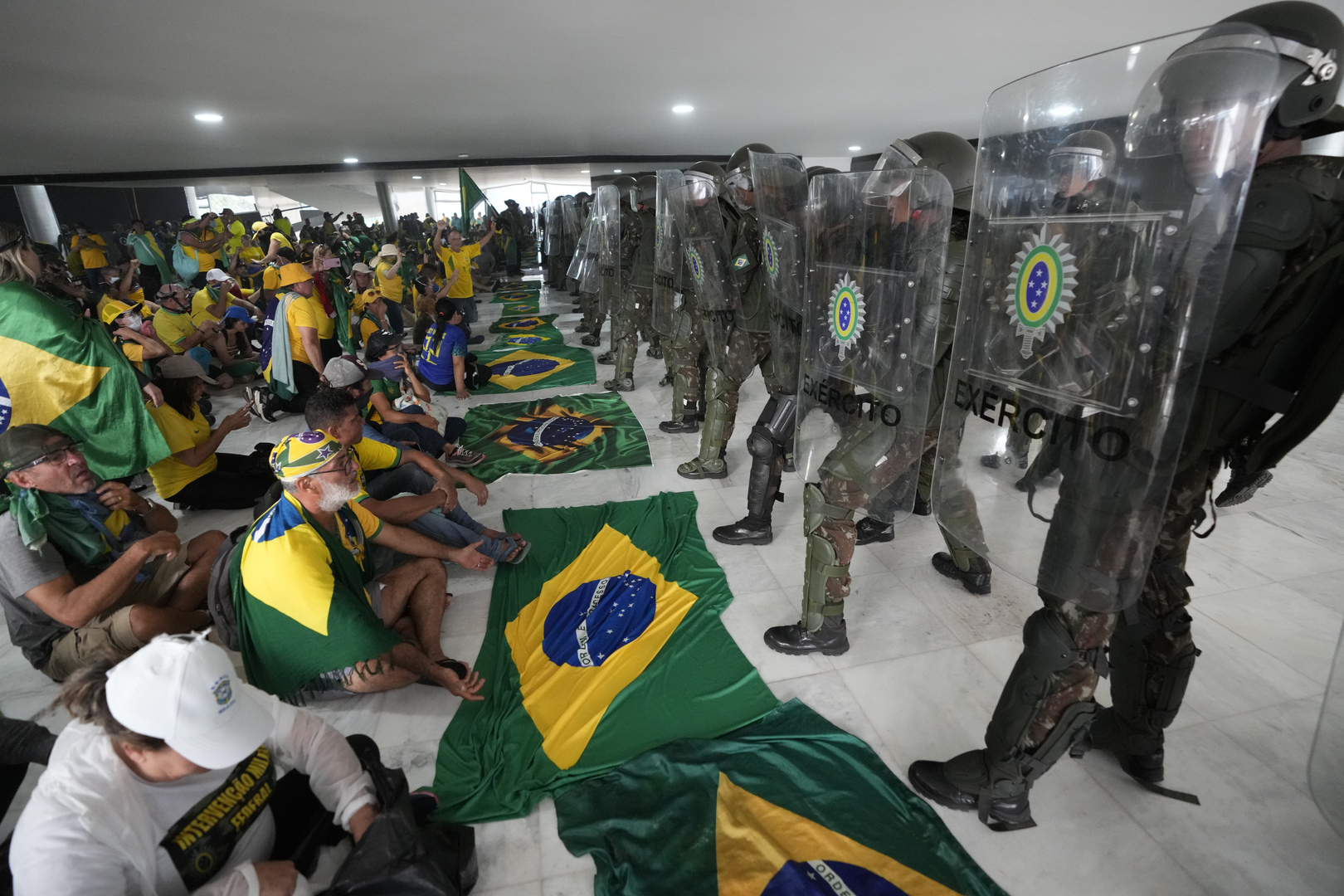 قوات الأمن البرازيلية تسيطر بشكل كامل على مبنى المؤتمر الوطني