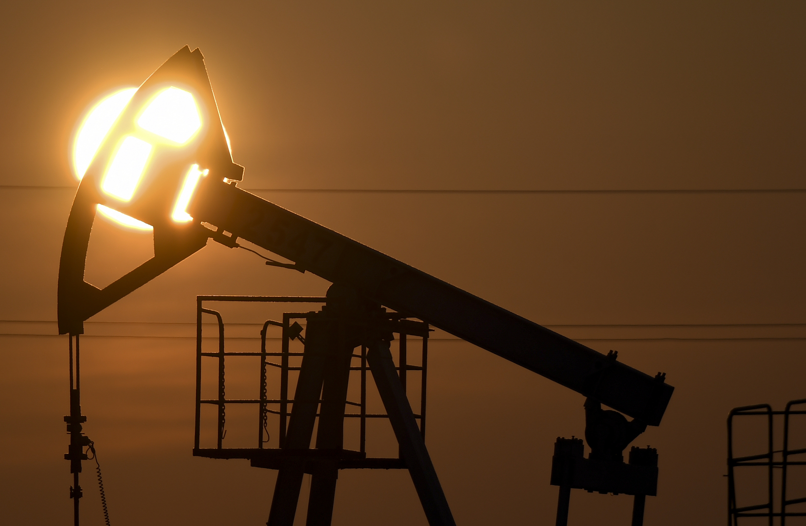 كازاخستان: الطاقة الروسية وافقت على نقل النفط الكازاخستاني عبر الأراضي الروسية إلى ألمانيا