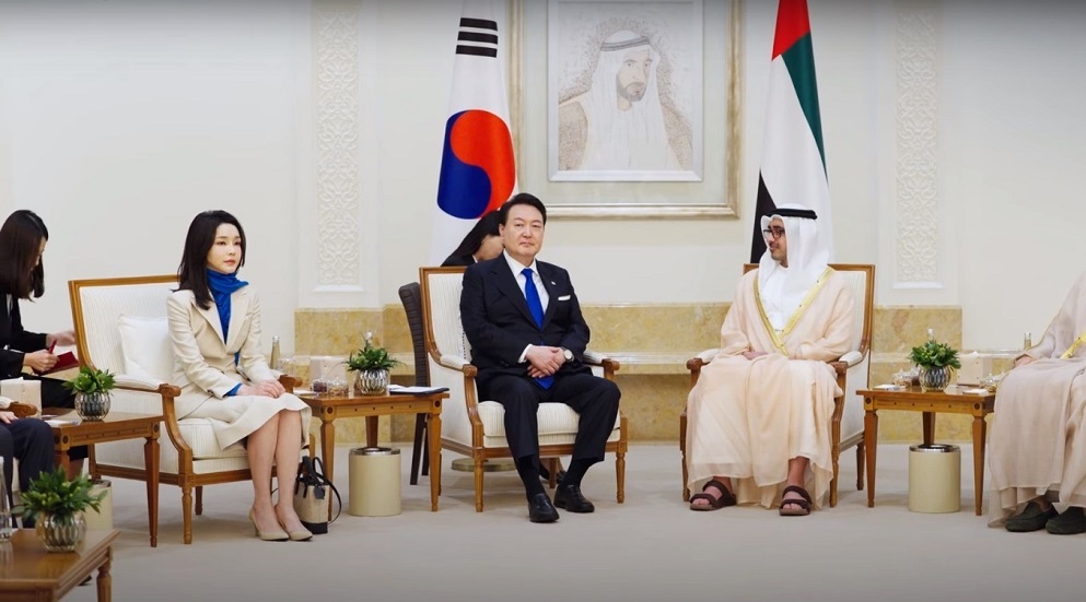 رئيس كوريا الجنوبية يون سيوك يول في الإمارات