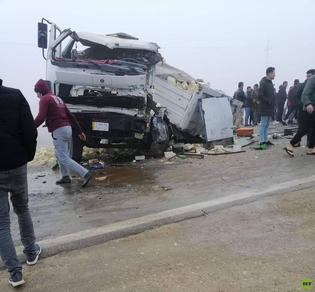 حادث سير مروع لعراقيين في طريقهم لحضور نصف نهائي خليجي 25 (فيديو+صور)