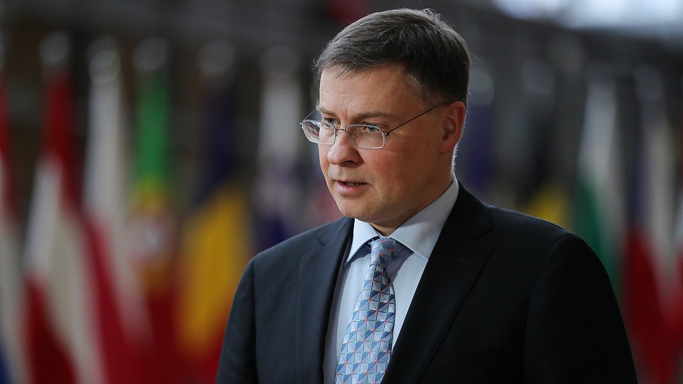المفوضية الأوروبية تعلن تقديم 3 مليارات يورو لأوكرانيا