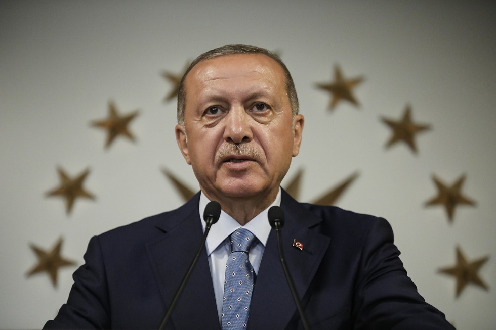 أردوغان يلمح إلى إجراء الانتخابات الرئاسية والنيابية في 14 مايو