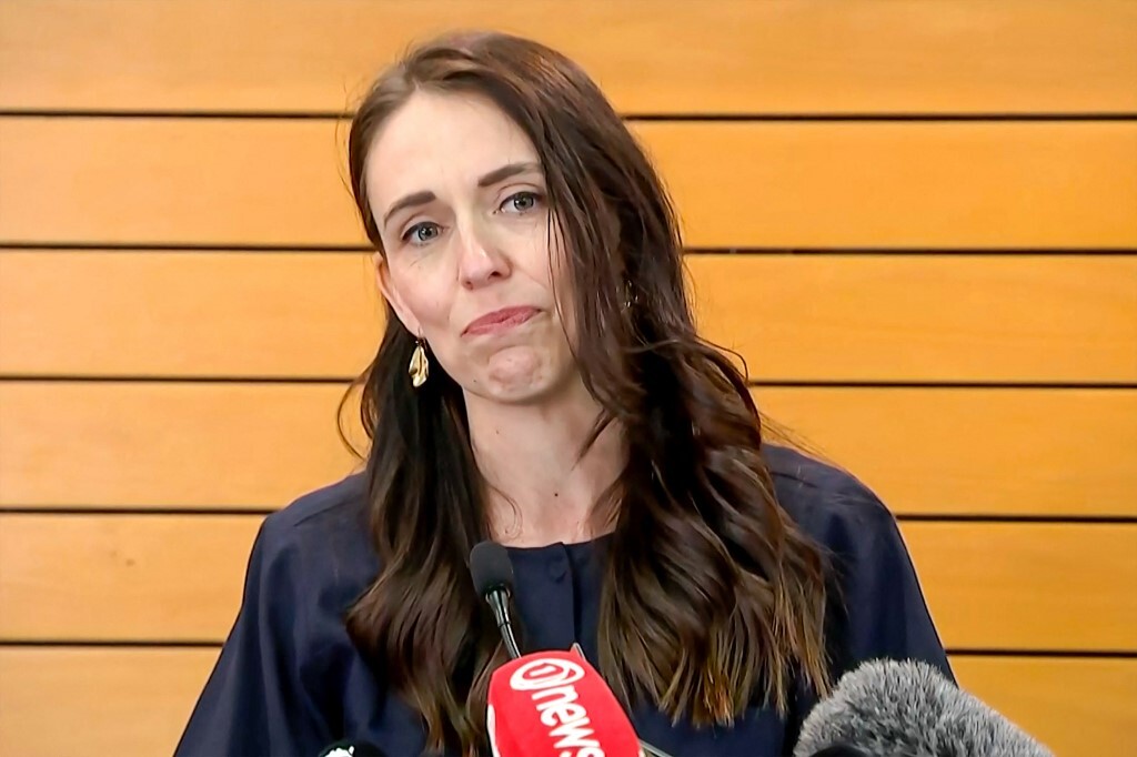 رئيسة وزراء نيوزيلندا: لم تعد لدي طاقة لأربع سنوات أخرى