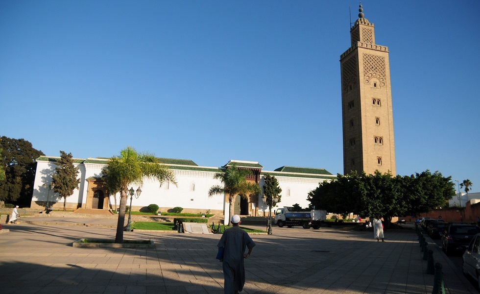 المغرب يستنكر حرق المصحف ويطالب قوات الأمن السويدية بالتدخل