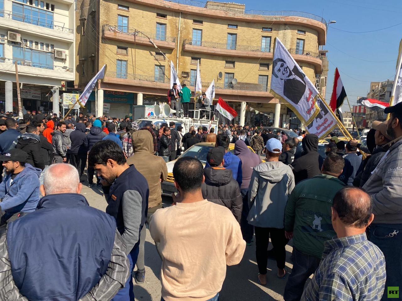 تظاهرات أمام البنك المركزي العراقي حول الدولار