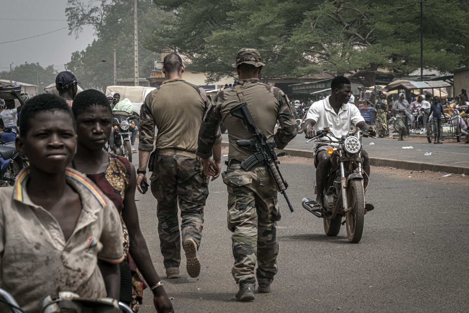 فرنسا: سنسحب قواتنا من بوركينا فاسو في غضون 