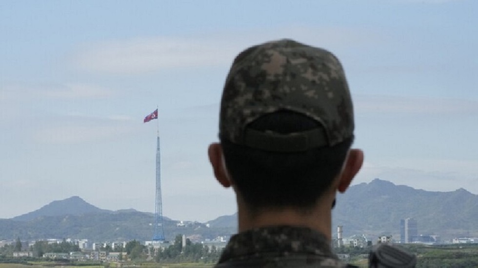 جيش كوريا الجنوبية يعزز حالة الطوارئ بعد إطلاق نار قرب الحدود الشمالية