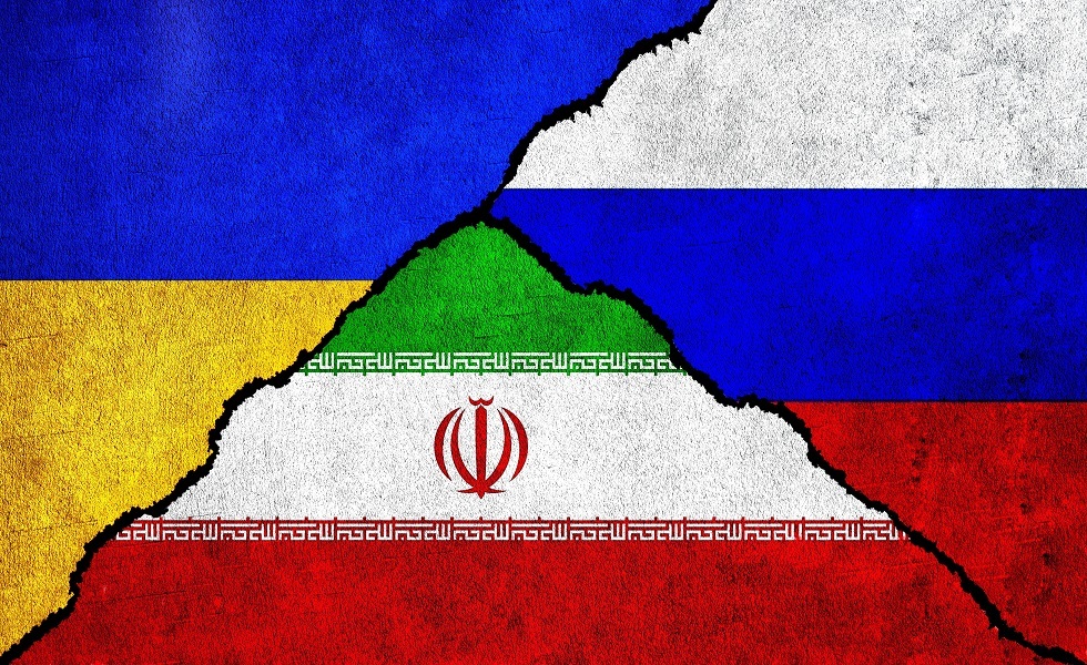 مسؤول إيراني: طهران قد تغيّر استراتيجيتها إزاء الأزمة الأوكرانية بعد تصريحات كييف 