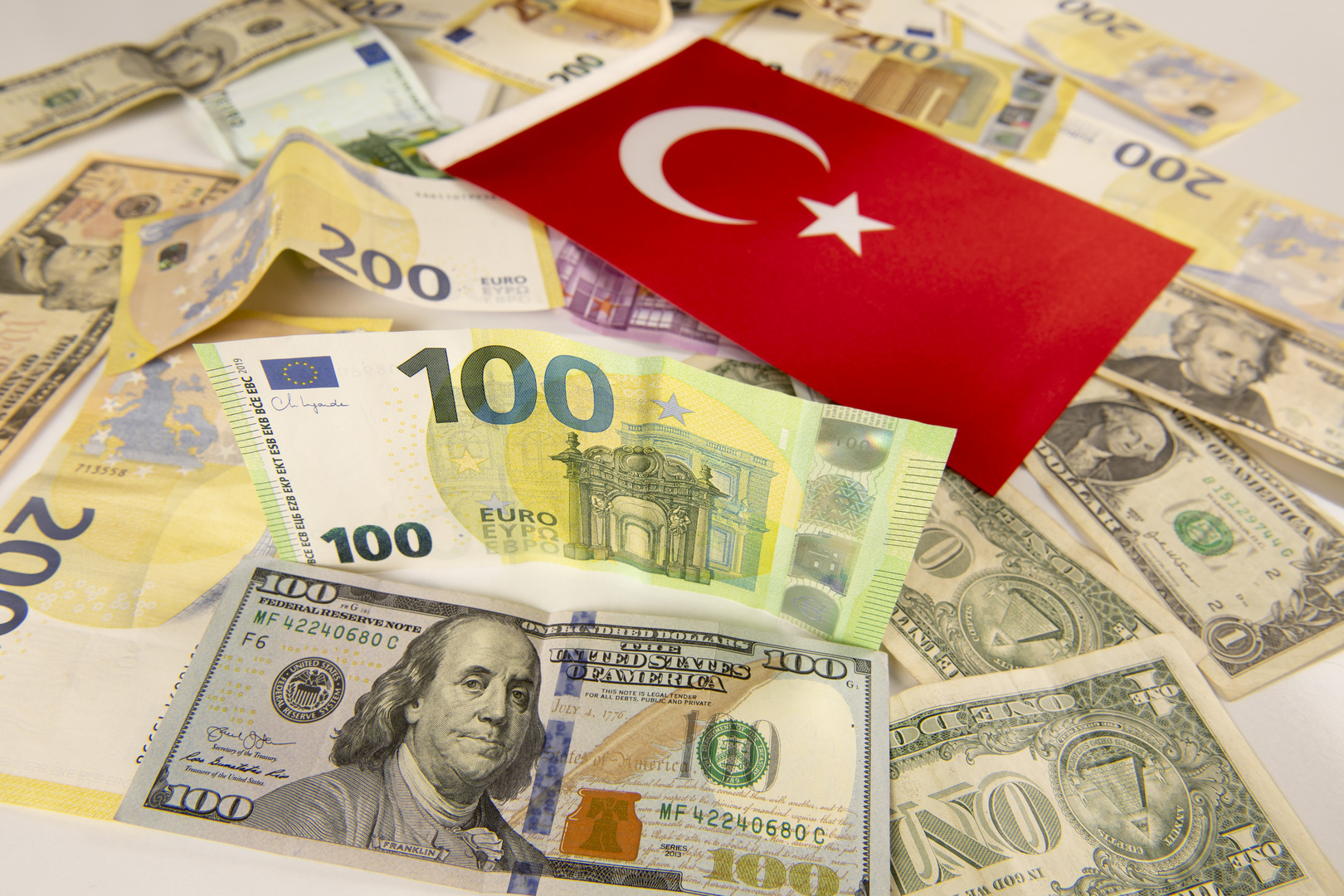 تركيا تجني أكثر من 46 مليار دولار وتسجل رقما قياسيا