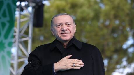 أردوغان ينتقد احتكار أوروبا لـ 44% من الحبوب المشحونة عبر ممر إنساني فتحته روسيا
