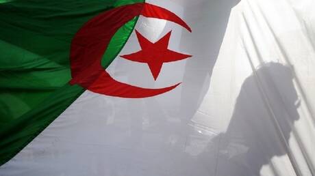 الجزائر.. إيقاف 63 تاجر مخدرات وإحباط تهريب كميات ضخمة عبر الحدود مع المغرب