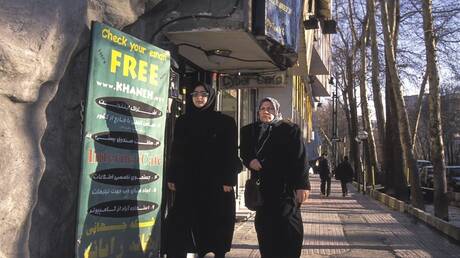 طهران: توتّر لندن بعد إعدام أكبري يؤكد حقدها علينا
