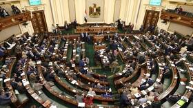 حلت مكانها بالقانون.. مصرية تؤدي اليمين خليفة لوالدتها النائبة الراحلة