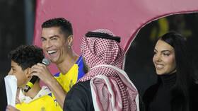 سيلفي و