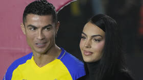 جورجينا تتحدث بالعربية: