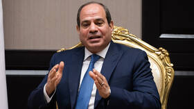 السيسي للمصريين: خوف الناس مبرر.. ولا نخفي شيئا عن الرأي العام