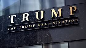 محكمة أمريكية تغرم ترامب بنحو مليون دولار بسبب الدعوى "غير الجدية" ضد كلينتون 4 63c17dd64c59b73d0f22feb9