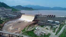 خبير مصري يكشف سعة سد النهضة الحقيقية ويعلق على الملء الرابع 4 خبير يعلق على سبب تفريغ إثيوبيا حوالي 100 مليون متر مكعب يوميا من مياه سد النهضة