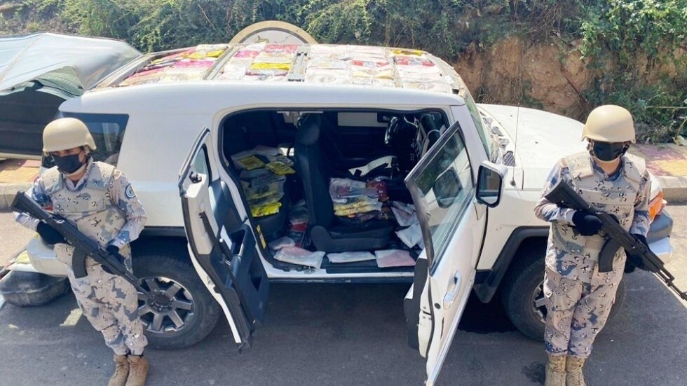 السعودية.. إحباط تهريب كمية كبيرة من المخدرات والقبض على 348 مشبوها (صور + فيديو)