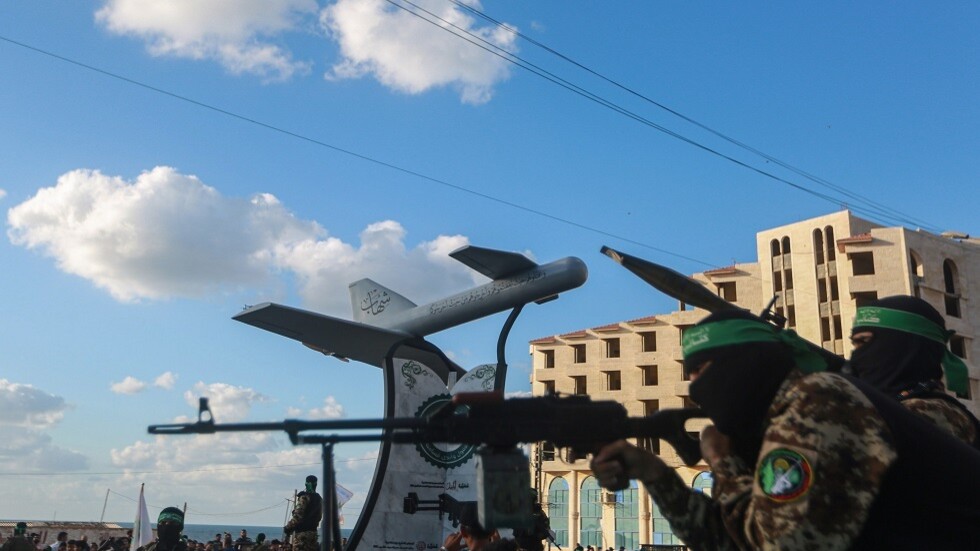 "كتائب القسام" تنشر فيديو لتصدي الدفاعات الجوية للطيران الإسرائيلي فوق غزة (فيديو)