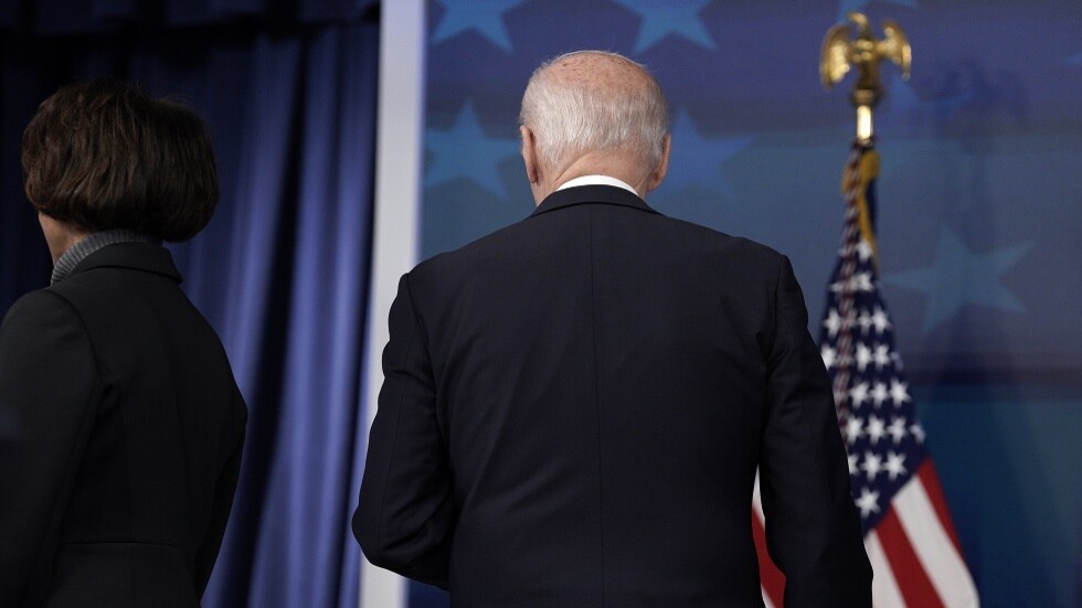 بايدن: سنتعامل مع المنطاد الصيني