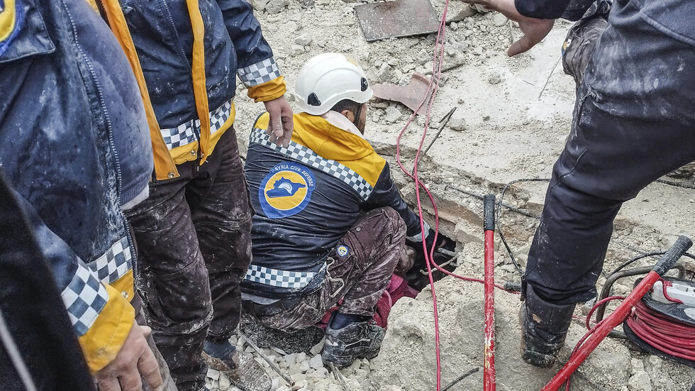 زلزال جديد يضرب وسط تركيا ويشعر به سكان دمشق وبيروت وبغداد