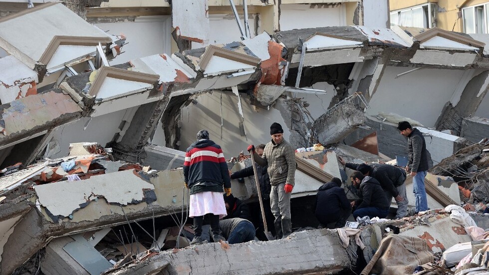 سفارة سوريا في بيلاروس تدعو الجالية إلى مساعدة متضرري الزلزال