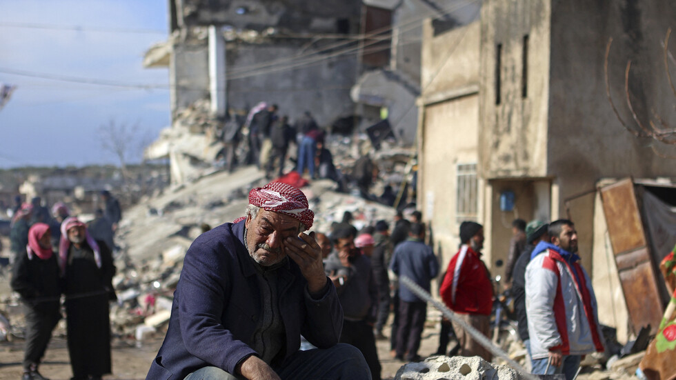 وفد إغاثي لبناني يصل جبلة السورية للإغاثة ووفد وزاري يتوجه غدا إلى دمشق (صور)