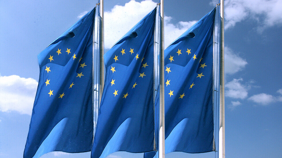 مسؤول: الاتحاد الأوروبي لا يستطيع مساعدة الضحايا في سوريا بسبب العقوبات