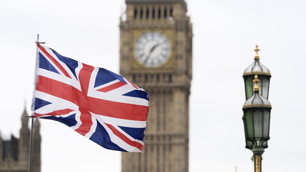 بريطانيا توسع قائمة العقوبات ضد روسيا