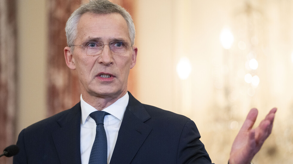 أمين عام الناتو: الصين تعزز قواتها وقدرتها النووية بشكل ملموس والناتو قلق من العلاقة بين بكين وموسكو