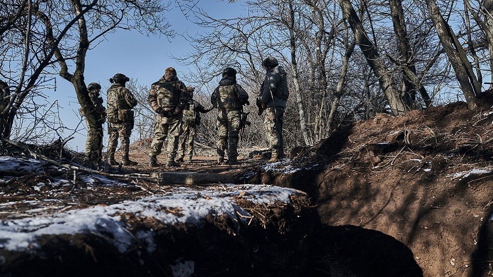 الخارجية الروسية تعلق على فيديو جديد لقيام جنود أوكرانيين بإعدام أسرى روس