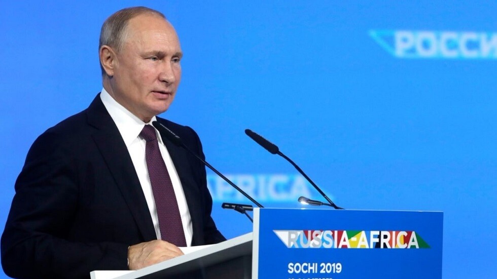 البريطانيون يشيدون ببوتين ويعربون عن إعجابهم بروسيا وقدراتها