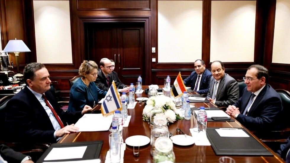 مباحثات مصرية إسرائيلية عن غاز المتوسط وتصديره وترسيم الحدود بين لبنان وإسرائيل